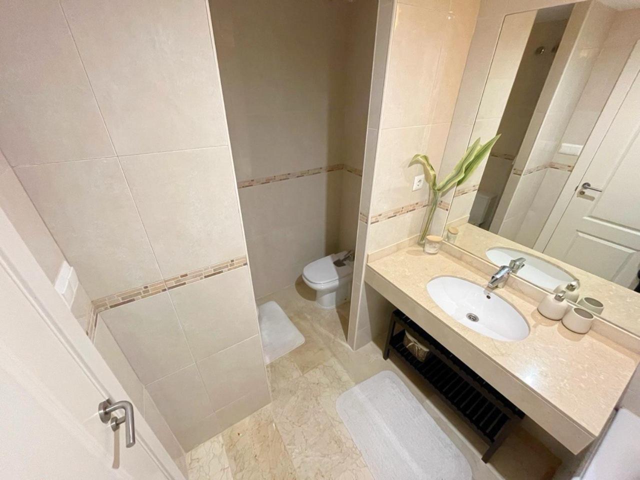 알테아 Apartamento En Mascarat Beach, Urb Oasis Beach 1 아파트 외부 사진